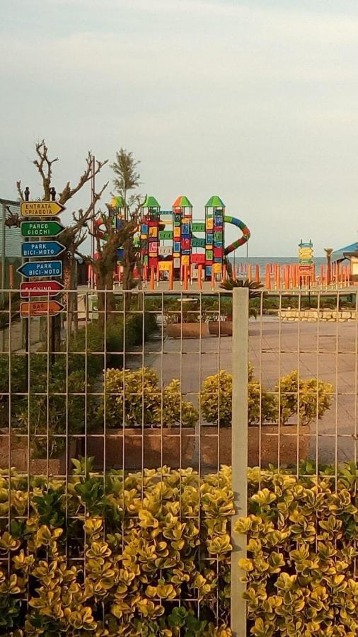 Appartamento Al Mare Lorella Sottomarina Exteriör bild